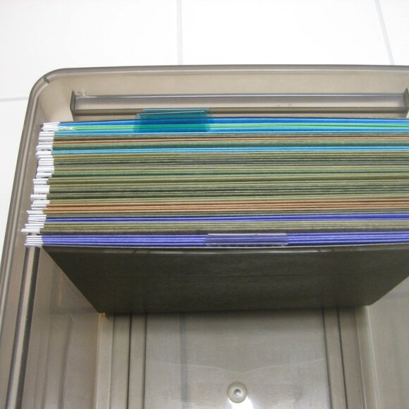 25 letter size hanging file folders - Picture 6 of 6